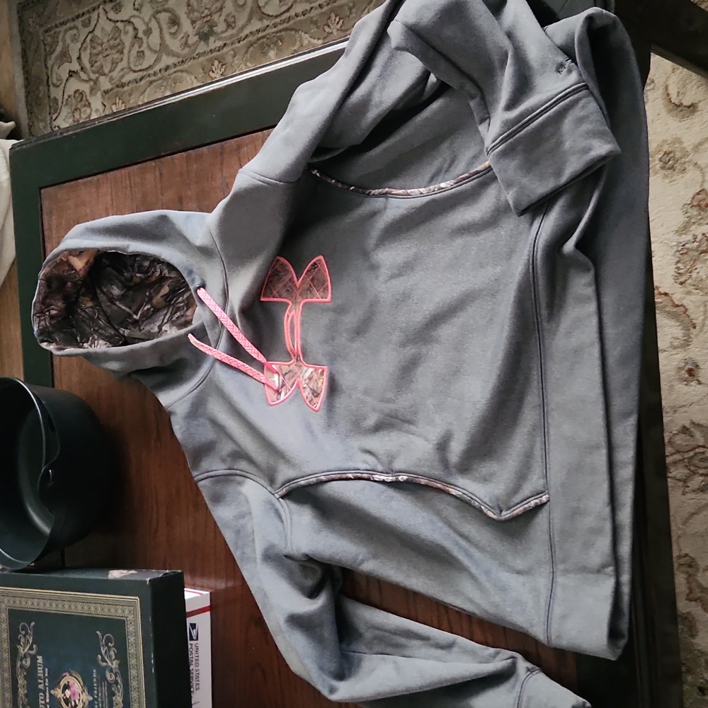 Under Armour hoodie